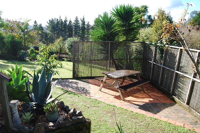 Photo of property in 13 Settlement Road, Kaiwaka, 0573