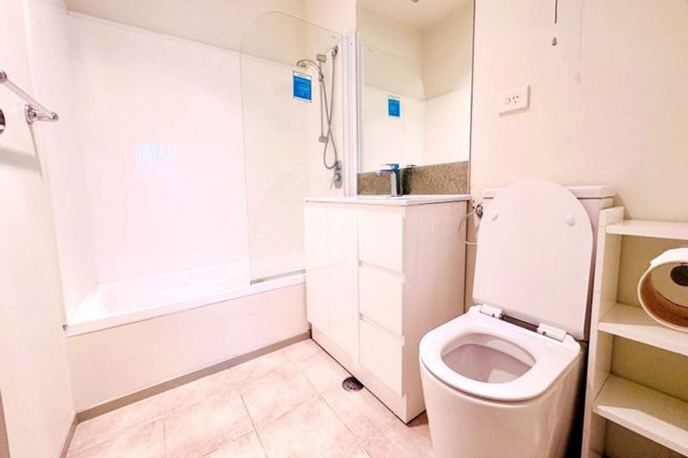 Photo of property in 12/17 Georgia Terrace, Albany, Auckland, 0632