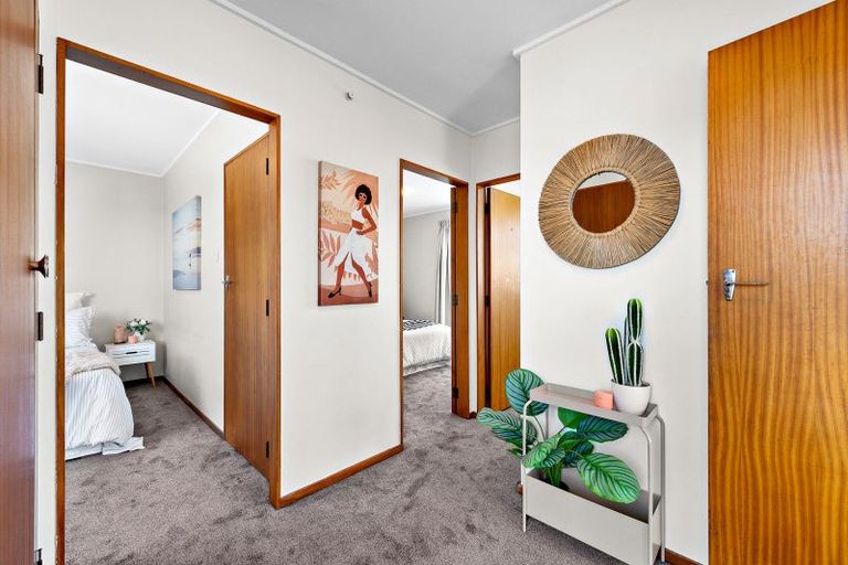 Photo of property in 2/16 Ross Street, Kilbirnie, Wellington, 6022