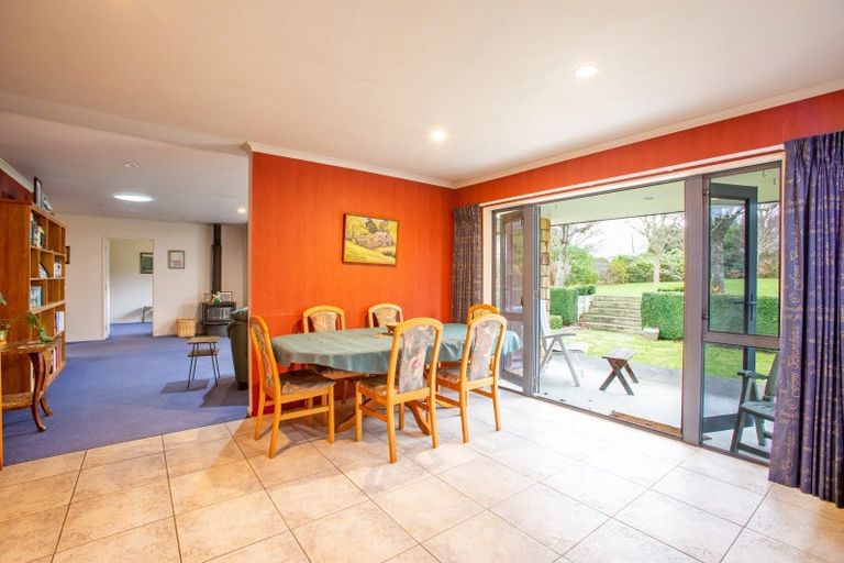 Photo of property in 15 Guinane Street, Dannevirke, 4930