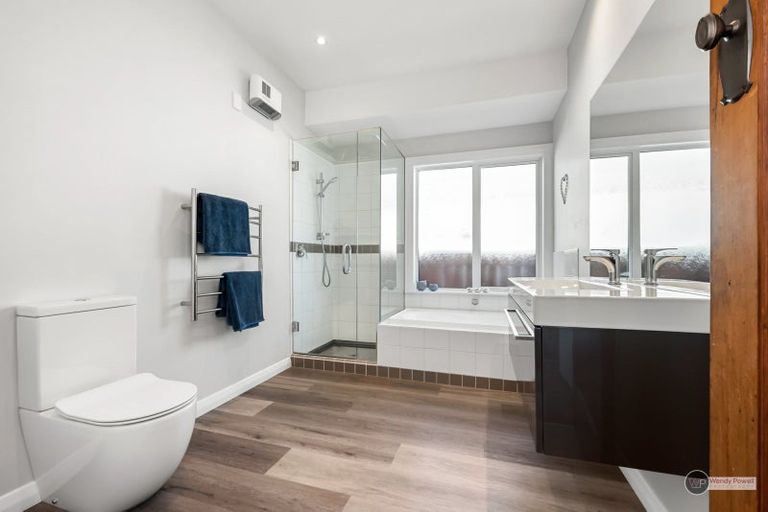 Photo of property in 35 Cudby Street, Woburn, Lower Hutt, 5011