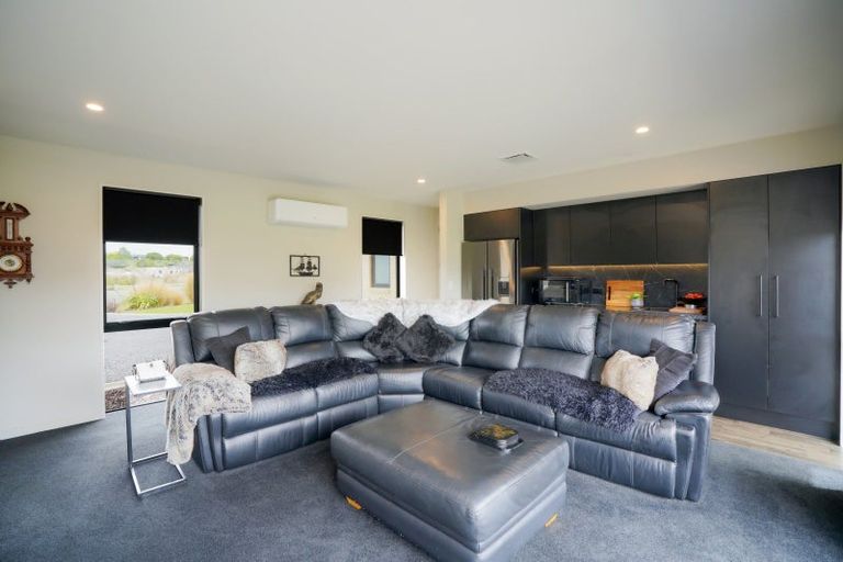 Photo of property in 14 Kakariki Way, Otatara, Invercargill, 9879