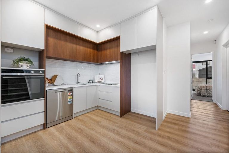 Photo of property in 4d Mahogany Street, Westgate, 0814