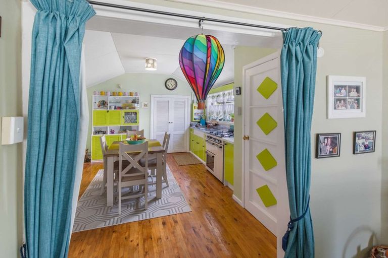 Photo of property in 67 Grey Street, Woodville, 4920