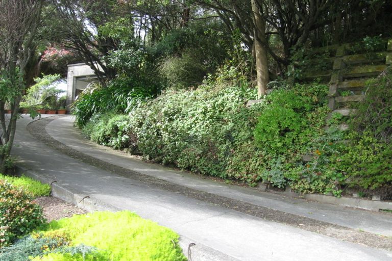 Photo of property in 54 Helston Road, Paparangi, Wellington, 6037