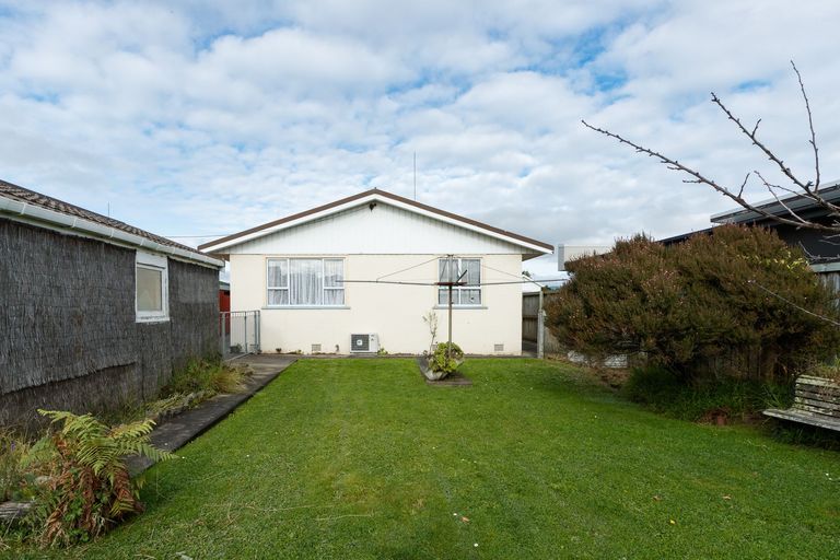 Photo of property in 231 Grey Street, Palmerston North, 4414