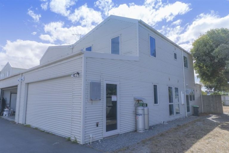 Photo of property in 10 Mafeking Street, New Brighton, Christchurch, 8061