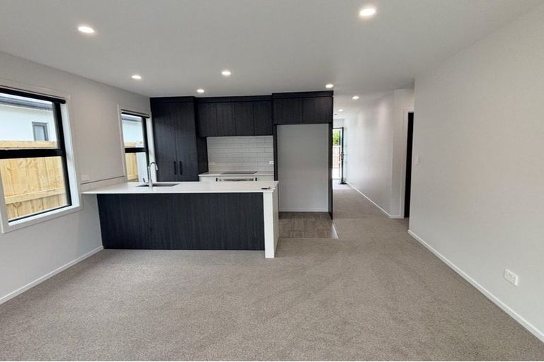 Photo of property in 2/6 Garrick Place, Beerescourt, Hamilton, 3200