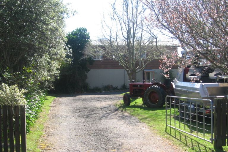 Photo of property in 12 Hilldale Crescent, Kuaotunu West, Whitianga, 3592