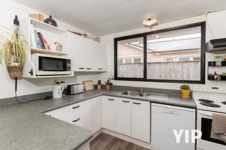 Photo of property in 30 Pukerua Beach Road, Pukerua Bay, 5026