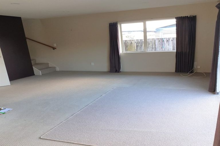 Photo of property in 3a Stevenson Road, Clarks Beach, 2122