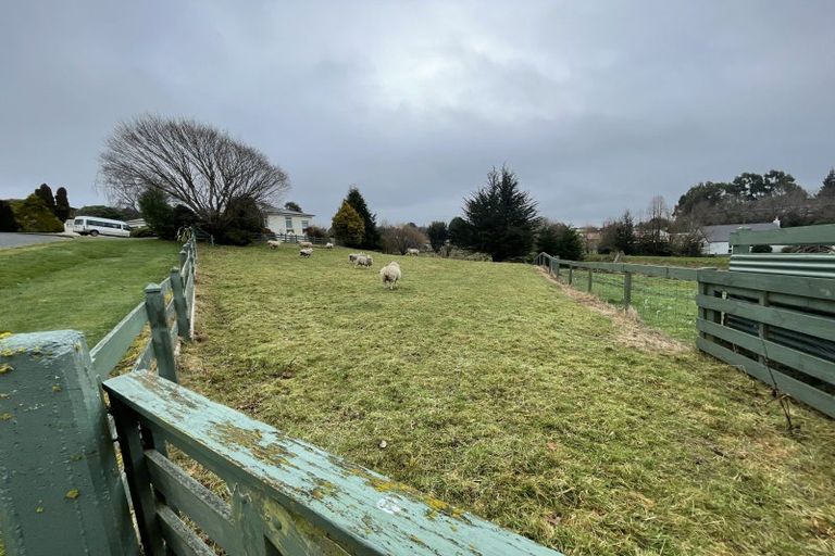 Photo of property in 8 Hughies Lane, Otautau, 9610