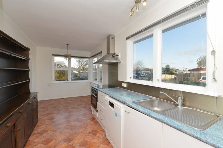 Photo of property in 4 Drake Street, Levin, 5510