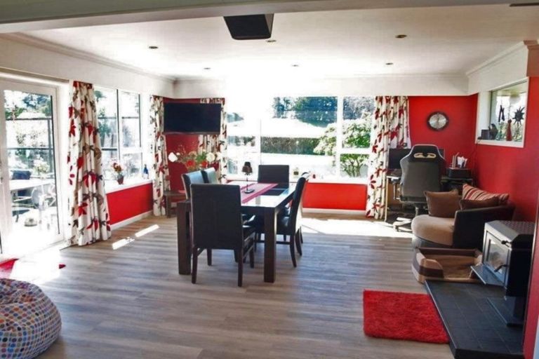 Photo of property in 35-39 Wrights Road, Sheffield, 7500