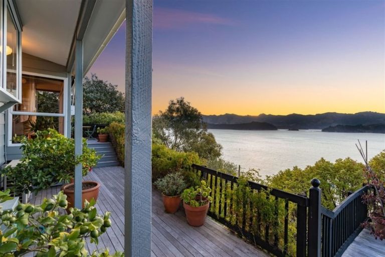 Photo of property in 362 Marine Drive, Charteris Bay, Governors Bay, 8971