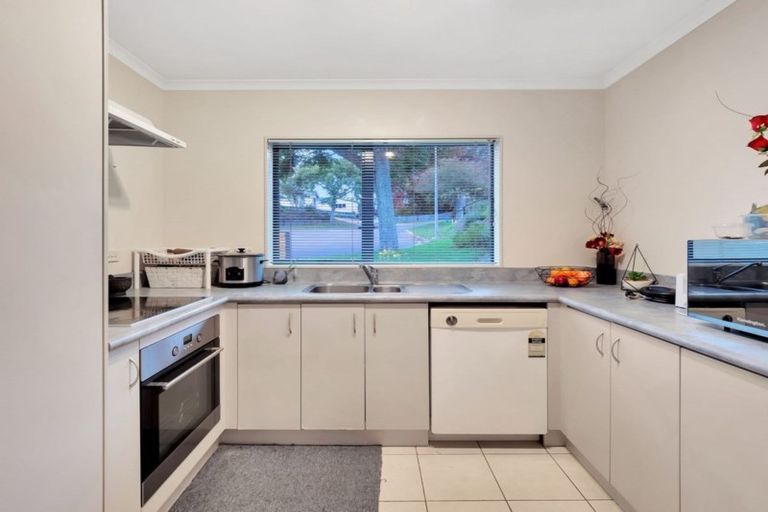 Photo of property in 7 Dowman Place, Te Puke, 3119