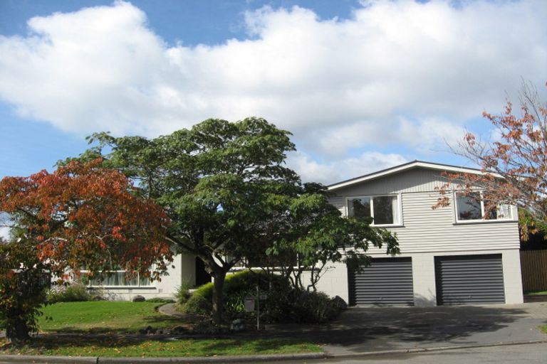 Photo of property in 19 Saint Clio Street, Ilam, Christchurch, 8041