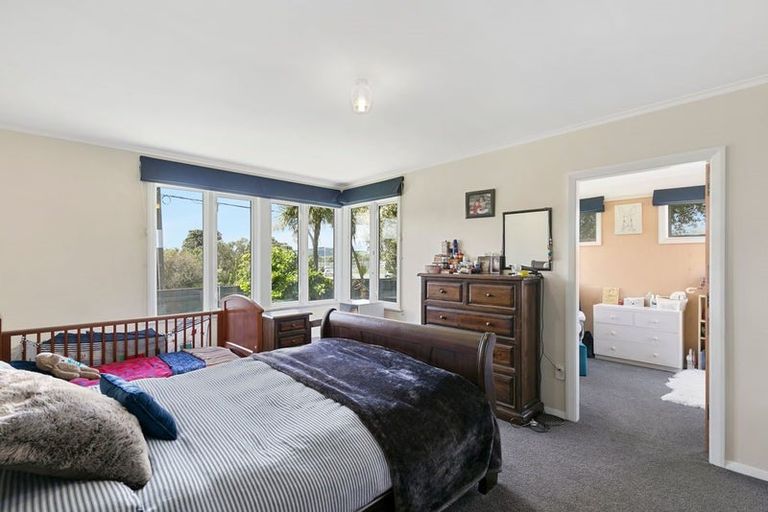 Photo of property in 12 Bannister Avenue, Johnsonville, Wellington, 6037
