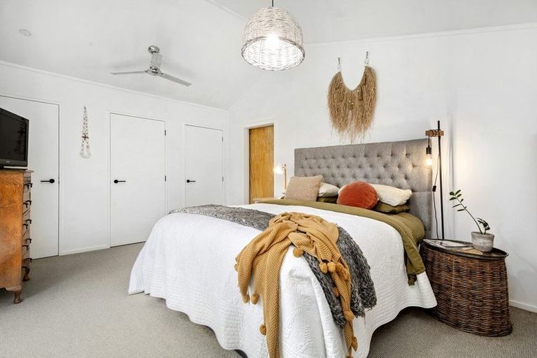 Photo of property in 111a Johnsons Road, Whitemans Valley, Upper Hutt, 5371