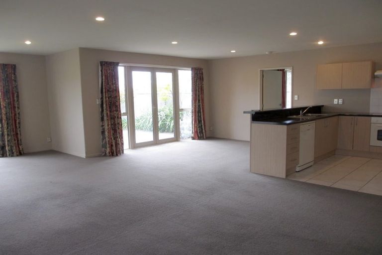 Photo of property in 66 Laing Crescent, Heathcote Valley, Christchurch, 8022