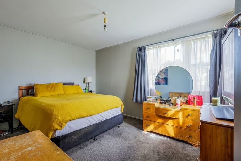 Photo of property in 12 Bridge Street, Eketahuna, 4900