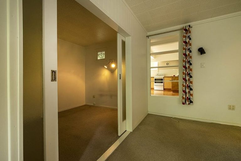 Photo of property in 155 Hinemoa Street, Birkenhead, Auckland, 0626