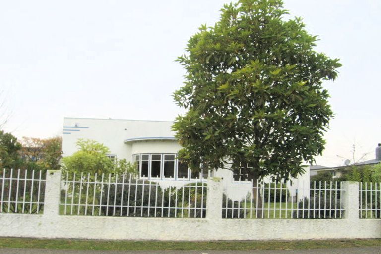 Photo of property in 29 Avondale Road, Taradale, Napier, 4112