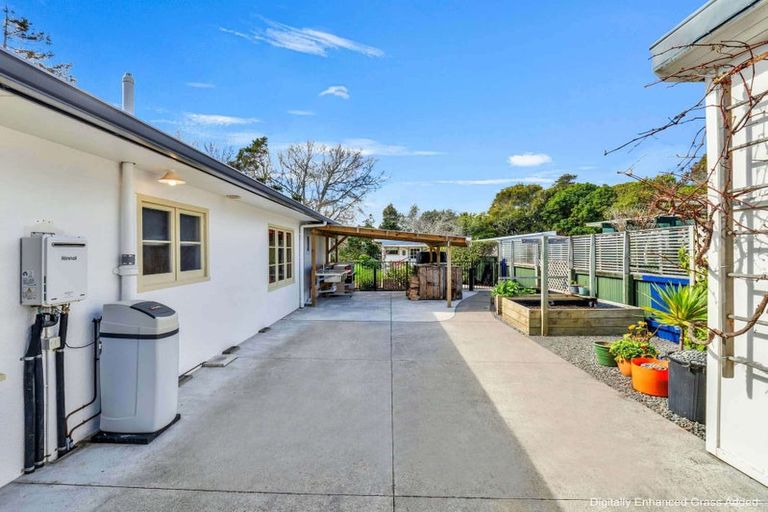 Photo of property in 16 Tregarth Street, Saint Johns Hill, Whanganui, 4501