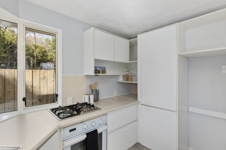 Photo of property in 2/35 Manuka Street, Stokes Valley, Lower Hutt, 5019