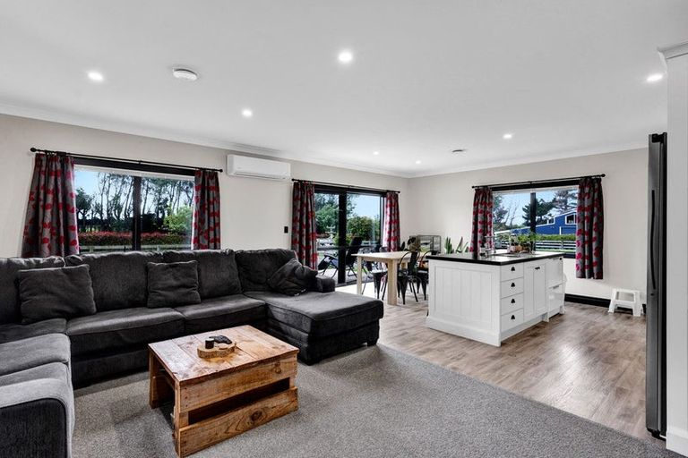 Photo of property in 30b Arthur Street, Hawera, 4674