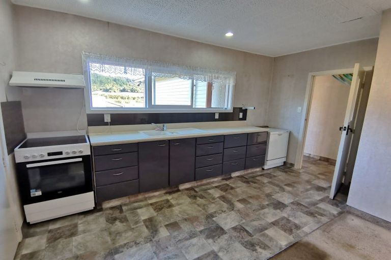 Photo of property in 43 Moorhouse Street, Ross, 7812