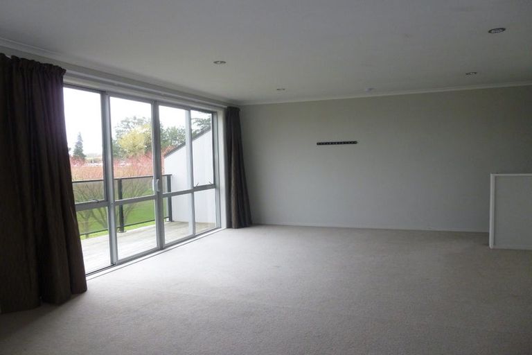 Photo of property in 9/6 Page Place, Hamilton East, Hamilton, 3216