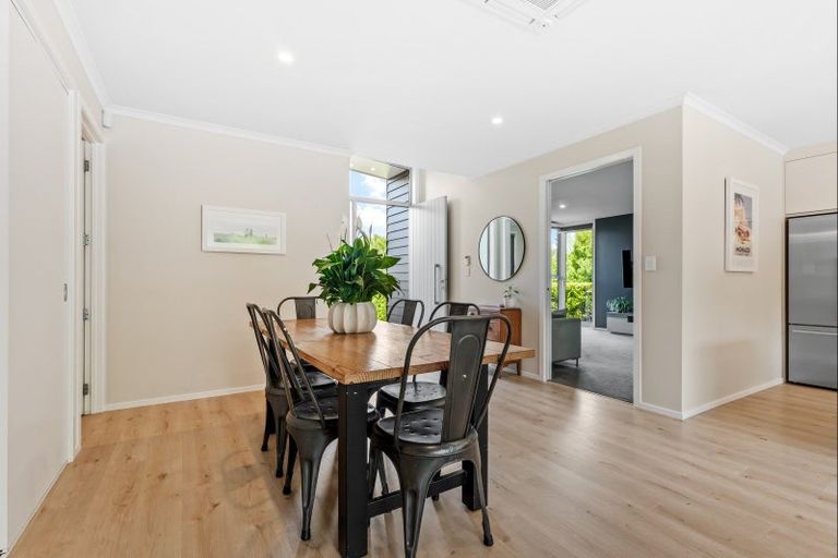 Photo of property in 28 Laly Haddon Place, Matakana, Warkworth, 0985