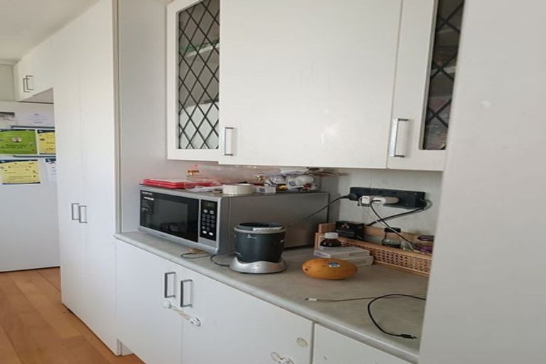 Photo of property in 168 Ennis Avenue, Pakuranga Heights, Auckland, 2010