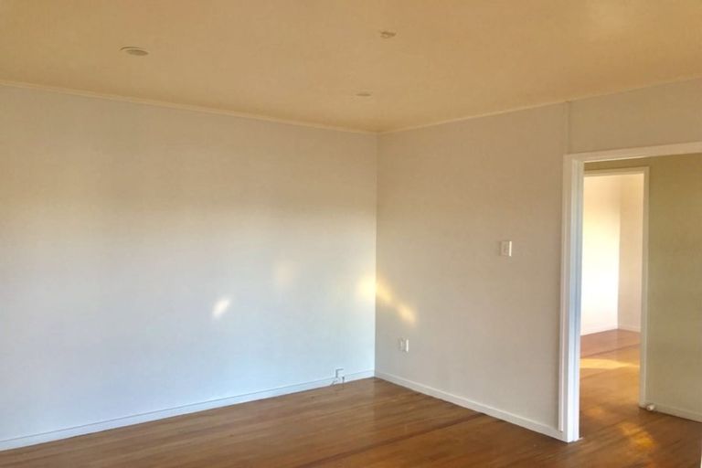 Photo of property in 69 Metcalfe Road, Ranui, Auckland, 0612