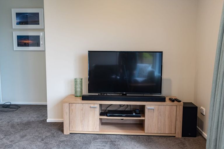 Photo of property in 64 Motuhara Road, Plimmerton, Porirua, 5026