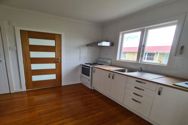 Photo of property in 1/6 Chapel Street, Papakura, 2110