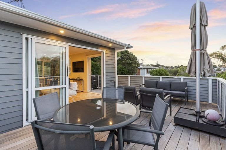 Photo of property in 66 Verbena Road, Birkdale, Auckland, 0626