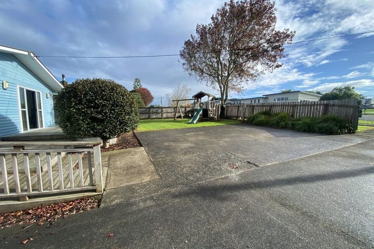 Photo of property in 9 Buckland Road, Tuakau, 2121