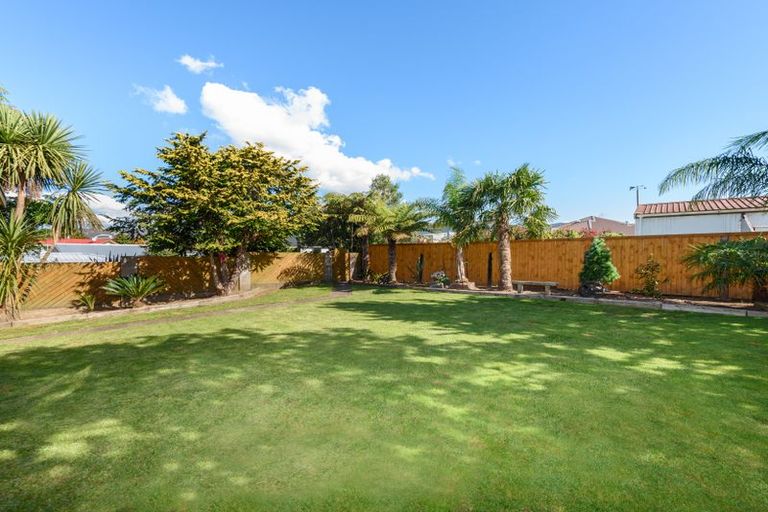 Photo of property in 9 Bayview Street, Te Puke, 3119