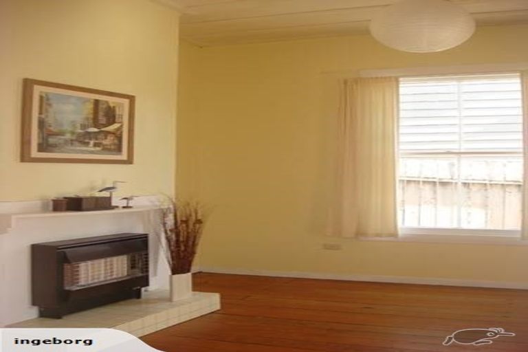 Photo of property in 11a Wharf Road, Te Atatu Peninsula, Auckland, 0610