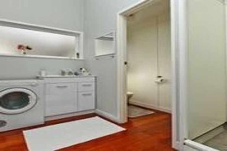 Photo of property in 20 Ngataringa Road, Devonport, Auckland, 0624