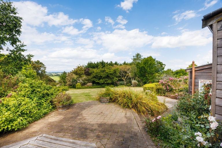 Photo of property in 302 Mount Stewart Halcombe Road, Sanson, Palmerston North, 4479