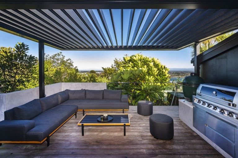 Photo of property in 293 Cannon Hill Crescent, Mount Pleasant, Christchurch, 8081