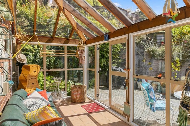 Photo of property in 31 Gurney Road, Kelson, Lower Hutt, 5010