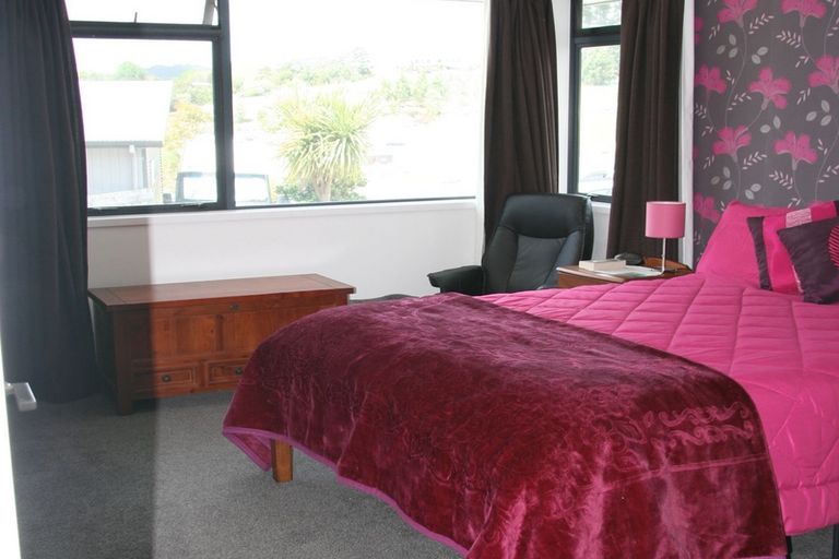 Photo of property in 18 Rata Avenue, Huntly, 3700