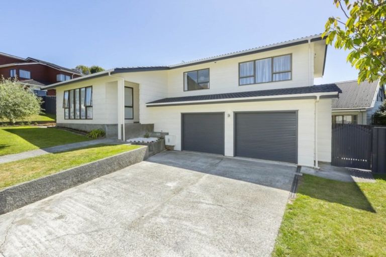 Photo of property in 7 Tapestry Grove, Silverstream, Upper Hutt, 5019