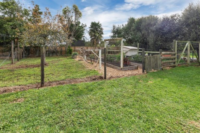 Photo of property in 40 Tangihua Road, Maungakaramea, Whangarei, 0178