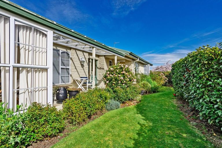 Photo of property in 16 Moana Street, Rosedale, Invercargill, 9810