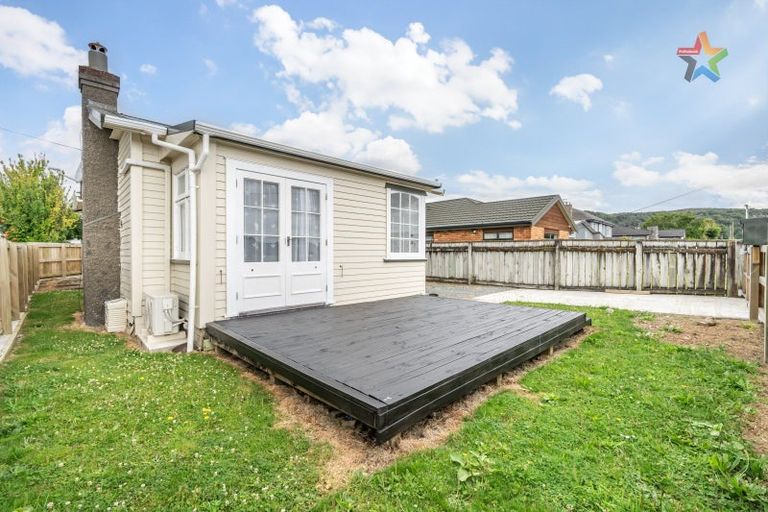 Photo of property in 32 Exchange Street, Ebdentown, Upper Hutt, 5018